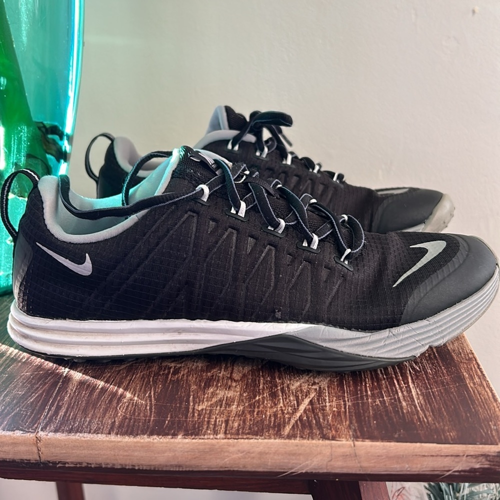 Nike Black Training Shoes - Picture 8 of 11